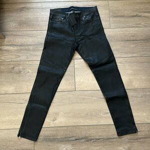 NWT Flying Monkey Platinum Skinny Jeans in Sz 27